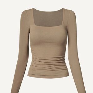 NWOT Eco-SkinKiss® Square Neck Ruched Brami Top - Taupe Size Small